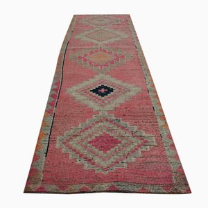 Tappeto Runner rosa e beige, Turchia, anni '60