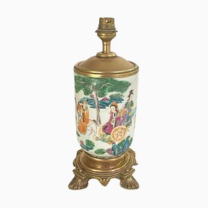 Lámpara de mesa china del siglo XIX con soporte de latón