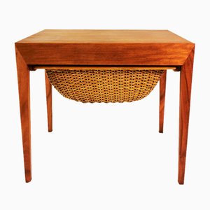 Mesa auxiliar Mid-Century de Severin Hansen para Haslev Møbelsnedkeri, Dinamarca, años 50