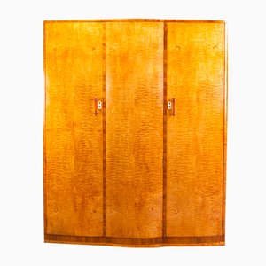 English Art Deco Quilted Maple Triple Wardrobe in the style of Harry and Lou Epstein, 1930s