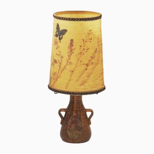 Französische Keramik Lampe in Harzplatte mit Herbarium & Schmetterling Lampenschirm von Pelletier für Accolay, 1970er