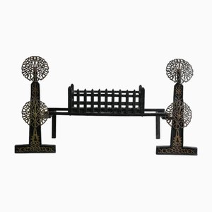 Arts and Crafts Fire Dogs & Basket nello stile di Ernest Gimson, set di 3