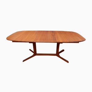 Mid-Century Danish Extendable Dining Table in Teak from Dyrlund