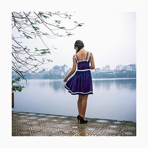 Eric Benard, La chica del lago, Hanói, Vietnam, 2013, Impresión digital
