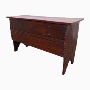 Petite Commode Antique en Chêne