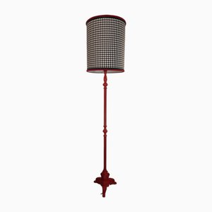 Lámpara de pie de metal rojo con pantalla cilíndrica de Houlès