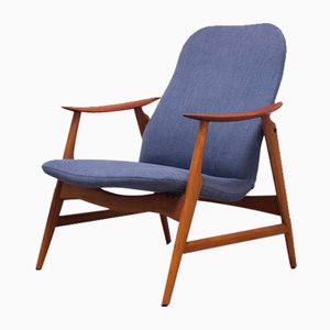 Mid-Century Danish Lounge Chair with Sculpted Armrests, 1960s