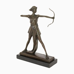 Pierre La Faguays, Art Deco Skulptur von Diana, 20. Jh., Bronze