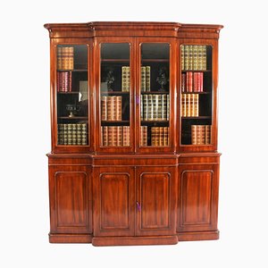 Viktorianisches Bücherregal aus Nussholz mit vier Türen, 19. Jh.
