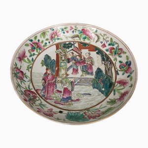 Plato hondo de cantón, siglo XIX con decoración exquisita