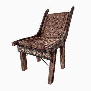 Antiker indischer dekorativer Stuhl