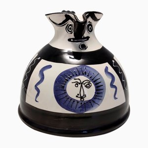 Jarra / jarrón de cerámica blanca, negra y azul pintada a mano al estilo de Picasso, Francia, años 70