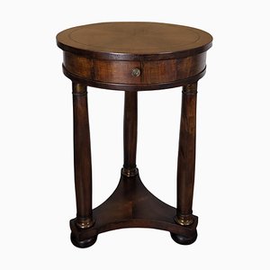 Table d'Appoint Guéridon Ronde en Acajou avec Décors de Colonnes Tripodes en Laiton, 1890s