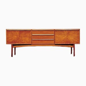 Credenza in teak di Tom Robertson per McIntosh