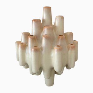 Vaso scultoreo a forma di corallo in ceramica beige attribuito a Bertoncello, Italia, anni '60