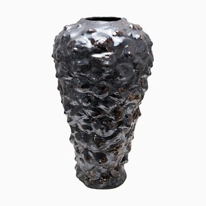 Dark Nipple Vase by Natasja Alers