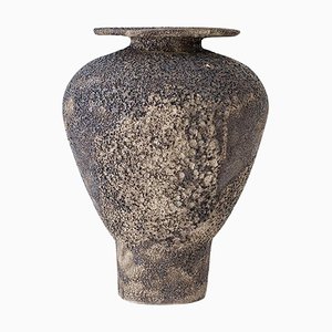 Isolated N.7 Stoneware Vase by Raquel Vidal and Pedro Paz