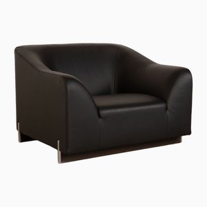 Butaca de cuero negro de Ligne Roset