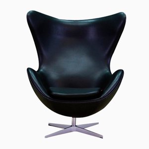 Silla Egg de cuero negro de Arne Jacobsen para Fritz Hansen