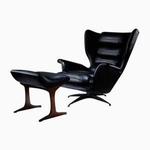 Fauteuil Pivotant en Cuir Noir avec Repose-pieds de G-Plan, Angleterre, 1960s, Set de 2
