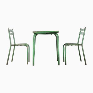 Französischer Vintage Tisch und Stühle für den Außenbereich, 1950er, 2er Set
