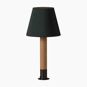 Lámpara de mesa Básica M1 de bronce y verde de Santiago Roqueta para Santa & Cole