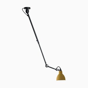 Lampada da soffitto Lampe Gras N° 302 gialla di Bernard-Albin Gras