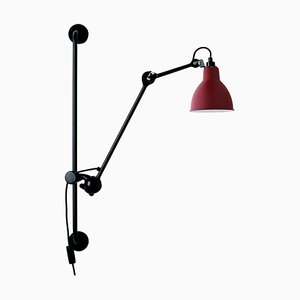 Lámpara de pared Lampe Gras N ° 210 en rojo de Bernard-Albin Gras