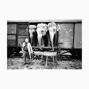 José Nicolas, 002- American Circus Paris, 1985, Silver Gelatin Print