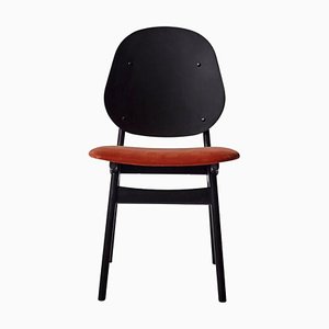 Noble Chair in Black Lacquered Beech and Brick Red by Warm Nordic