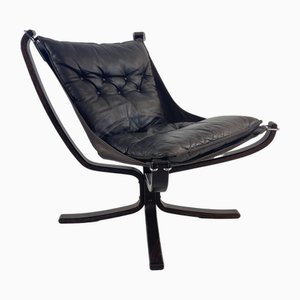Brauner Mid-Century Falcon Chair aus Leder mit niedriger Rückenlehne von Sigurd Resell