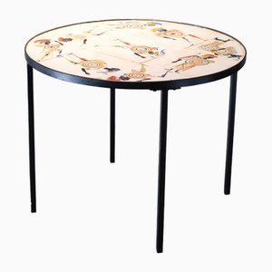 Table Basse Circulaire avec Décor de Guerrier par Roger Capron, 1960s