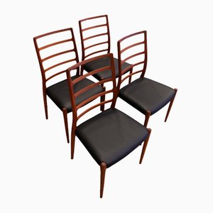 Modell 82 Stühle aus Teak und schwarzem Leder von Niels Otto (NO) Møller für JL Møllers, 1960er, 4er Set