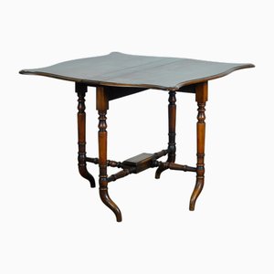 Table Antique en Chêne, 1820s