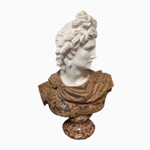 Busto di Apollo, anni '20, in marmo bianco scolpito