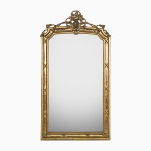 Specchio in stile neoclassico in legno dorato e nappa