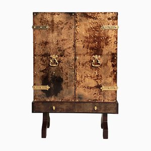 Mueble bar de pergamino marrón y latón de Aldo Tura, años 50