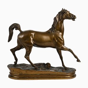 Escultura de caballo andante de bronce, siglo XX