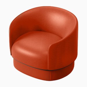 Moderner Gentle Armlehnstuhl aus lachsfarbenem Leder und Metall von Javier Gomez