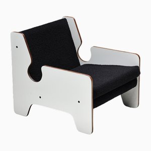 Sillón italiano posmoderno en blanco y negro, años 70