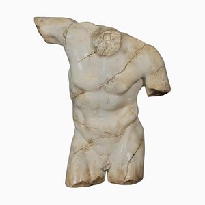 Busto de guerrero a la romana, siglo XX, Material compuesto