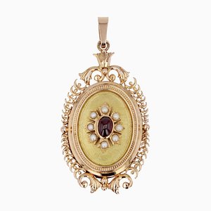 French Garnet Cultured Pearl 18 Karat Yellow Gold Medallion, 1960s