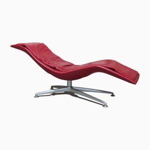 Larus Chaise Lounge from Poltrona Frau