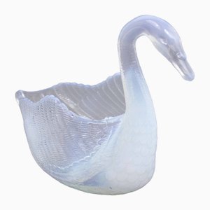 Victorian Swan in Uraline Glass, 1890s