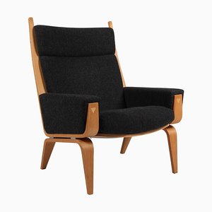 Model GE501 Lounge Chair in Oak by Hans J. Wegner for Getama, 2010s