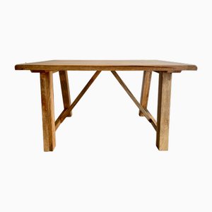 Mesa de comedor vintage de madera
