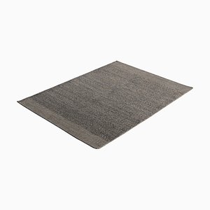 Großer grauer Rombo Teppich von Studio MLR
