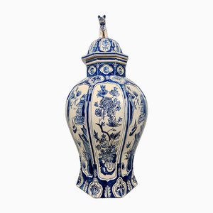 Keramikvase in Weiß & Blau, 1890er