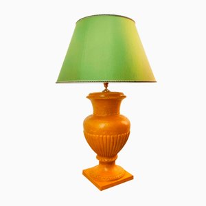 Lampada da tavolo in ceramica giallo oro con paralume verde