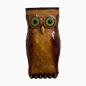 Owl-Shaped Shield Stand in Teak